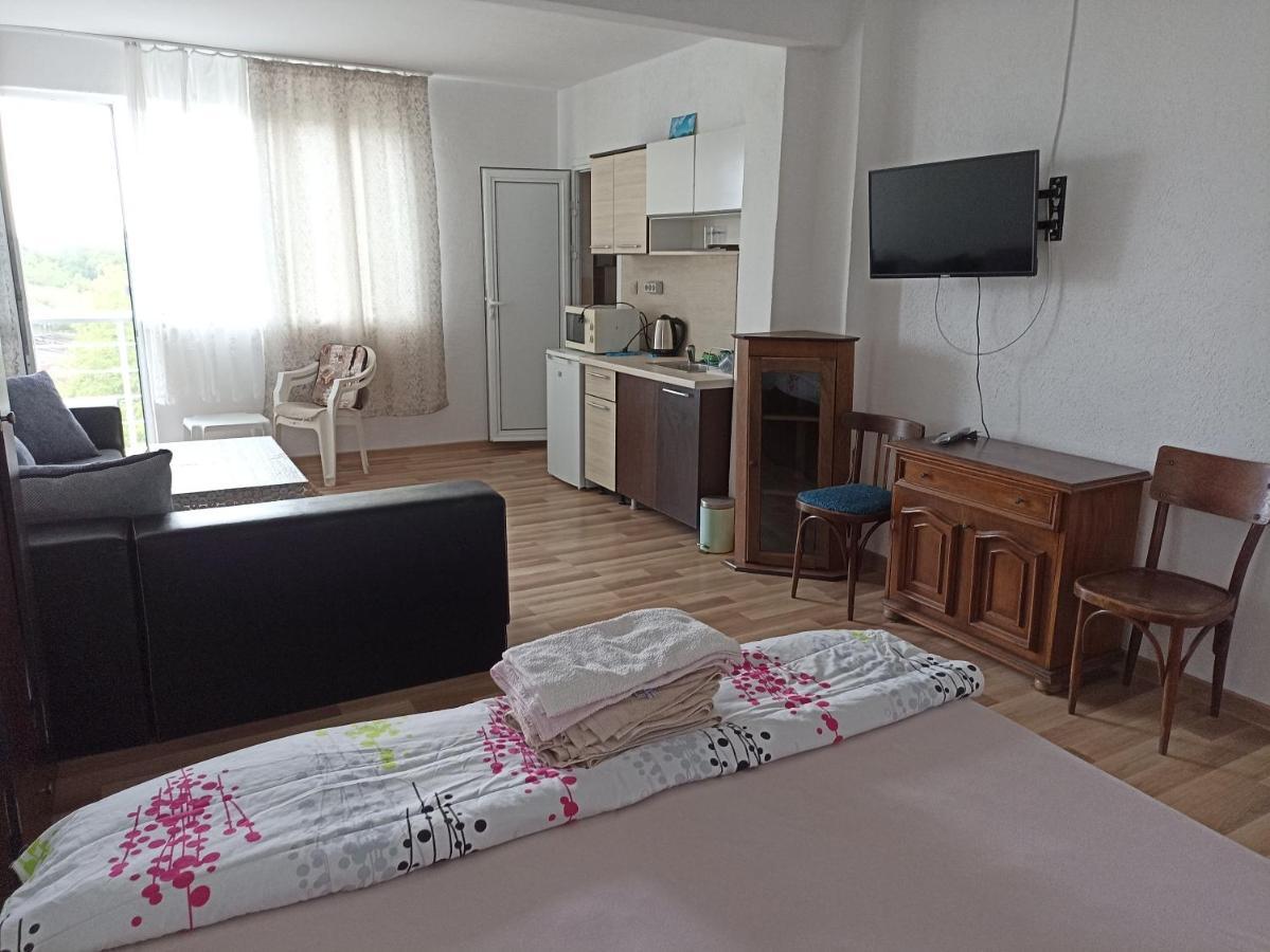 Apartamento Stai Za Gosti Bazdarovi Byala  Exterior foto