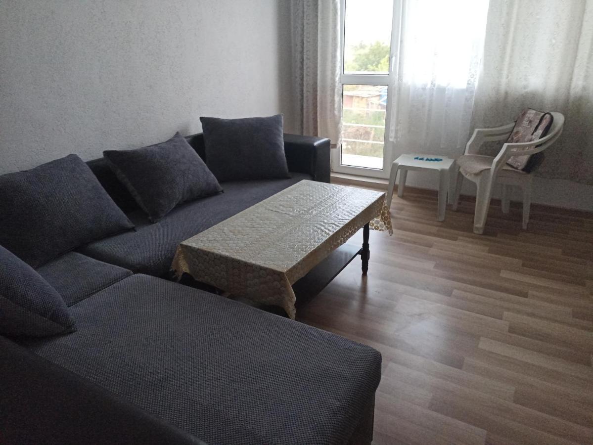Apartamento Stai Za Gosti Bazdarovi Byala  Exterior foto